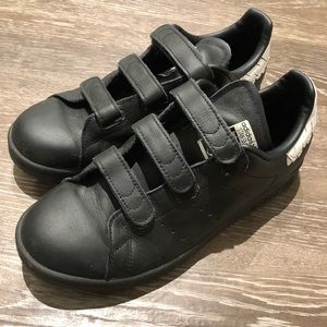 Adidas Stan Smith Velcro sneakers